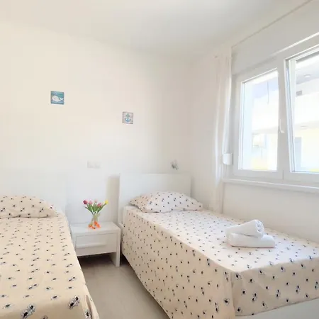 Apartman Luka Apartment *