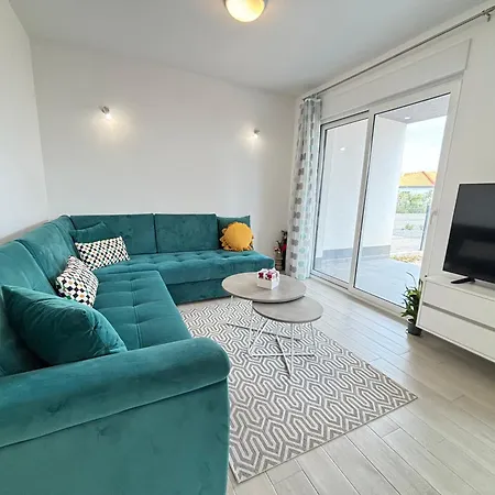 Apartment Apartman Luka *
